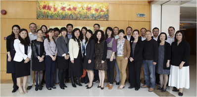 2011 graduates from UBM’s China Leadership Development Programme with Philip Chapnick, 
Group Chief Representative for UBM in China (second from the left in the back row) and other UBM senior executives